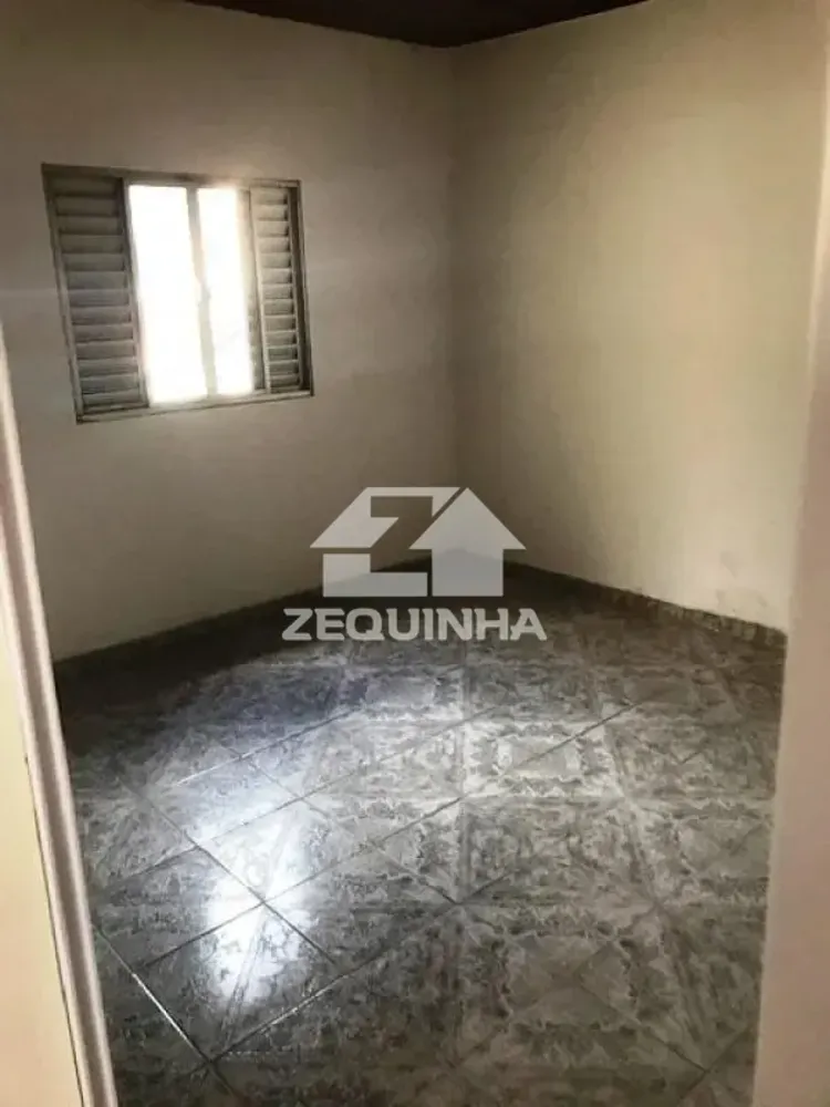 Casa, 4 quartos, 180 m² - Foto 4