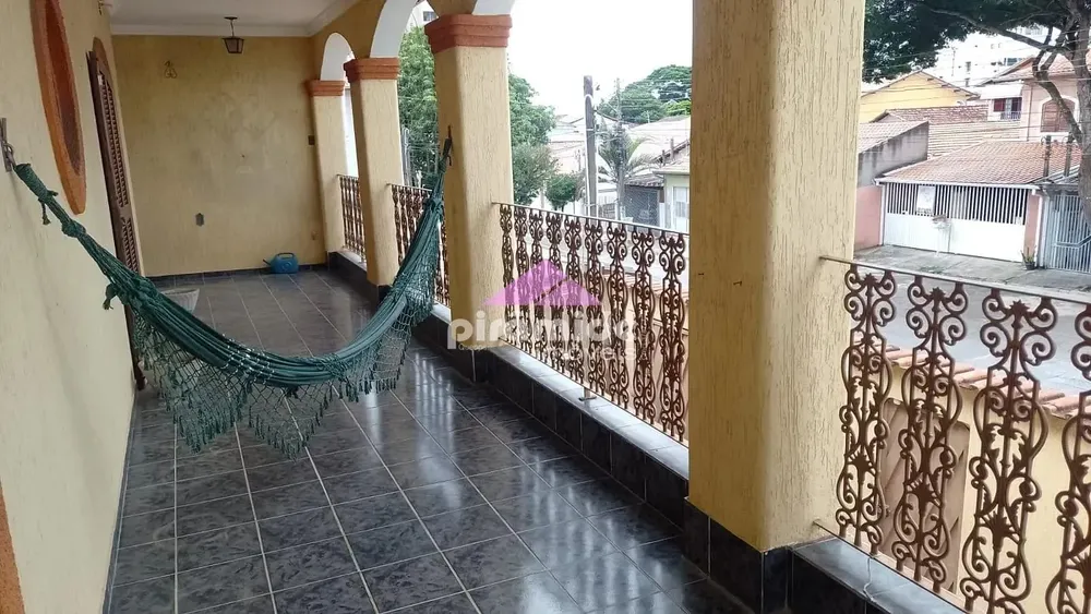 Casa, 4 quartos, 275 m² - Foto 2