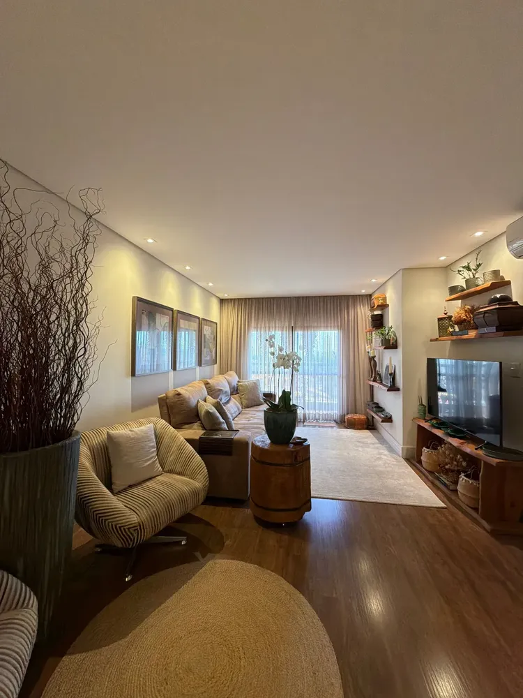 Apartamento, 3 quartos, 110 m² - Foto 1