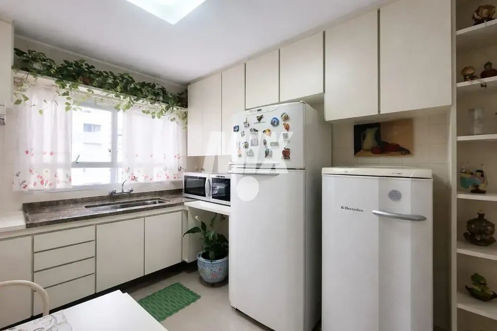 Apartamento, 3 quartos, 140 m² - Foto 8