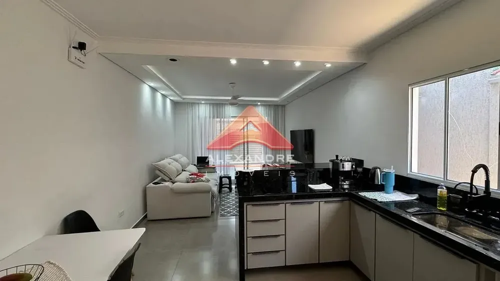 Casa, 2 quartos, 57 m² - Foto 1