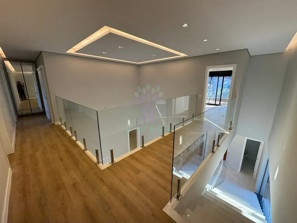 Sobrado, 6 quartos, 390 m² - Foto 2