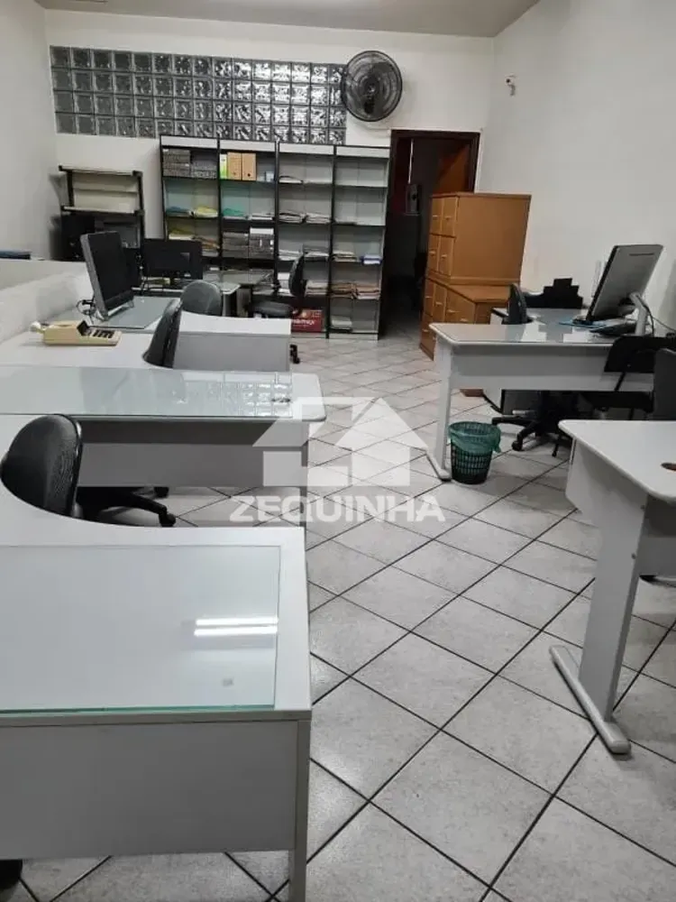 Prédio Inteiro, 158 m² - Foto 2