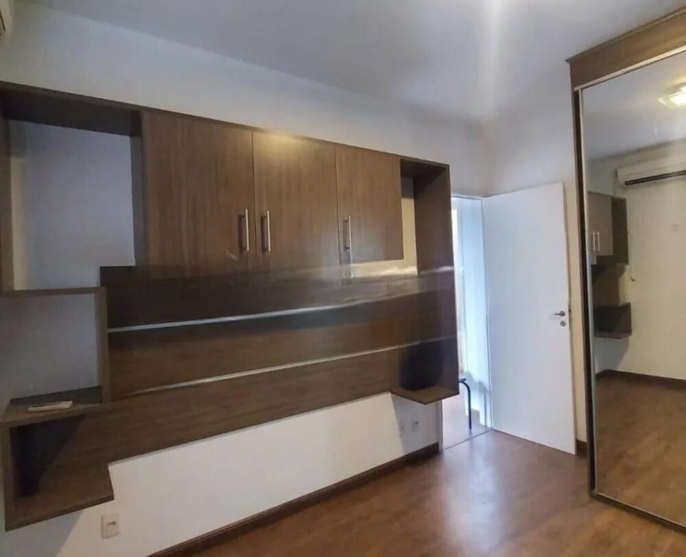 Apartamento à venda com 3 quartos, 87m² - Foto 1