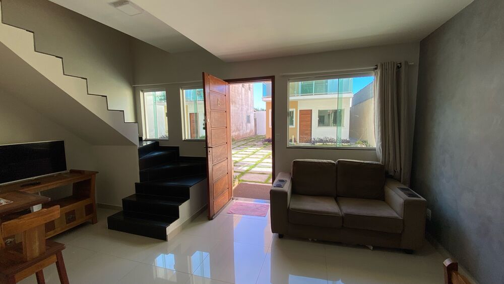 Casa à venda com 3 quartos, 77m² - Foto 4