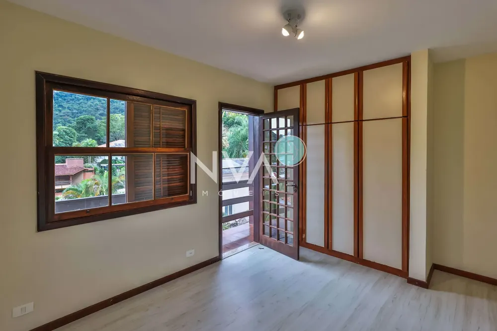 Casa, 5 quartos, 330 m² - Foto 36