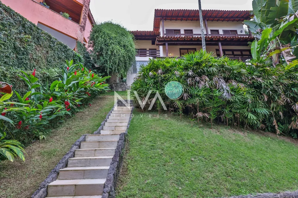 Casa, 5 quartos, 330 m² - Foto 2