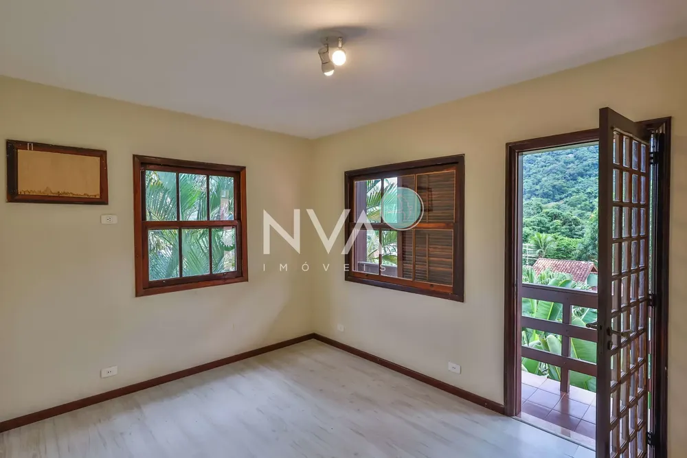 Casa, 5 quartos, 330 m² - Foto 35