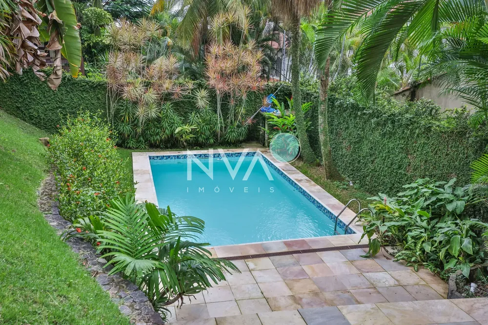 Casa, 5 quartos, 330 m² - Foto 9