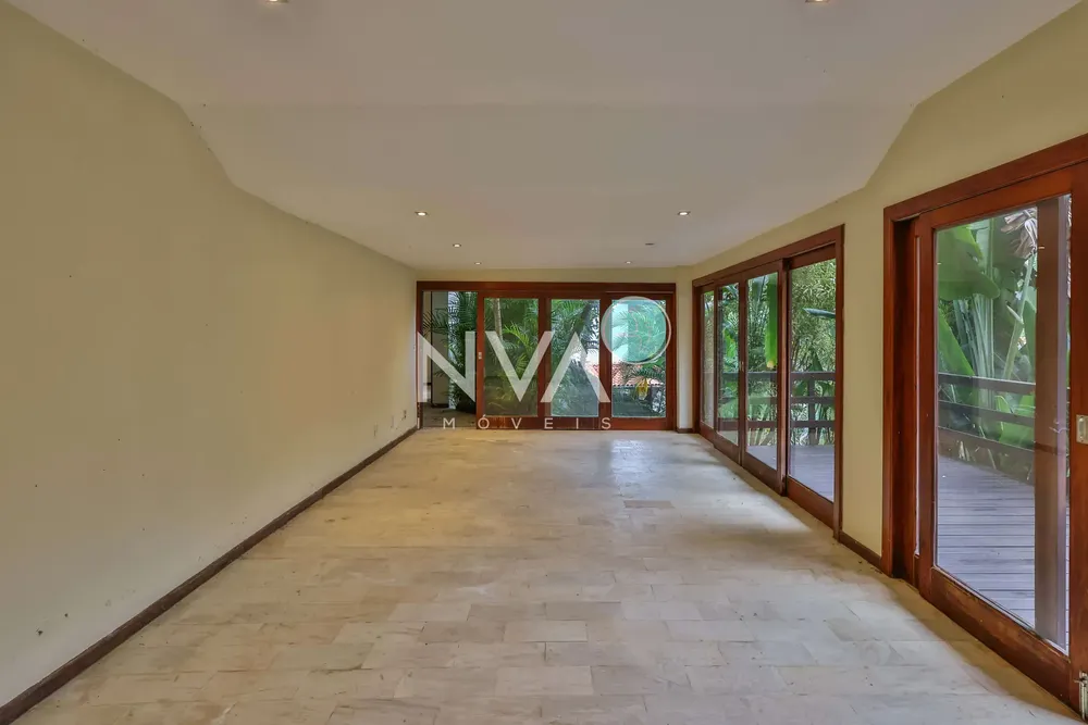 Casa, 5 quartos, 330 m² - Foto 13