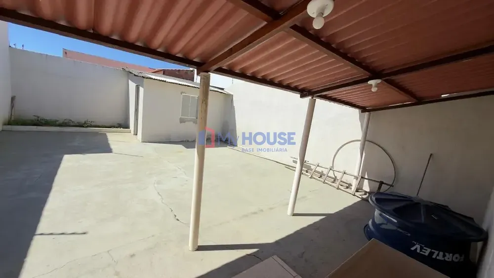 Casa, 2 quartos, 250 m² - Foto 1