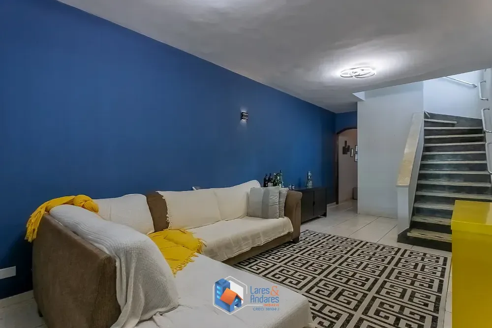 Casa, 3 quartos, 131 m² - Foto 1