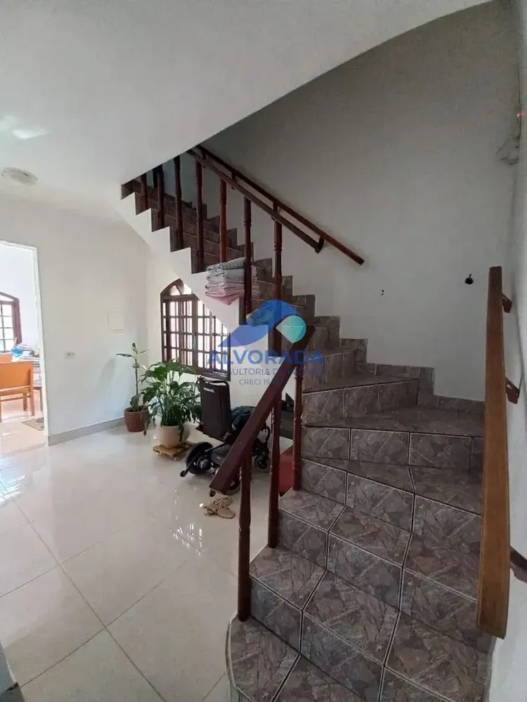 Sobrado, 9 quartos, 312 m² - Foto 5