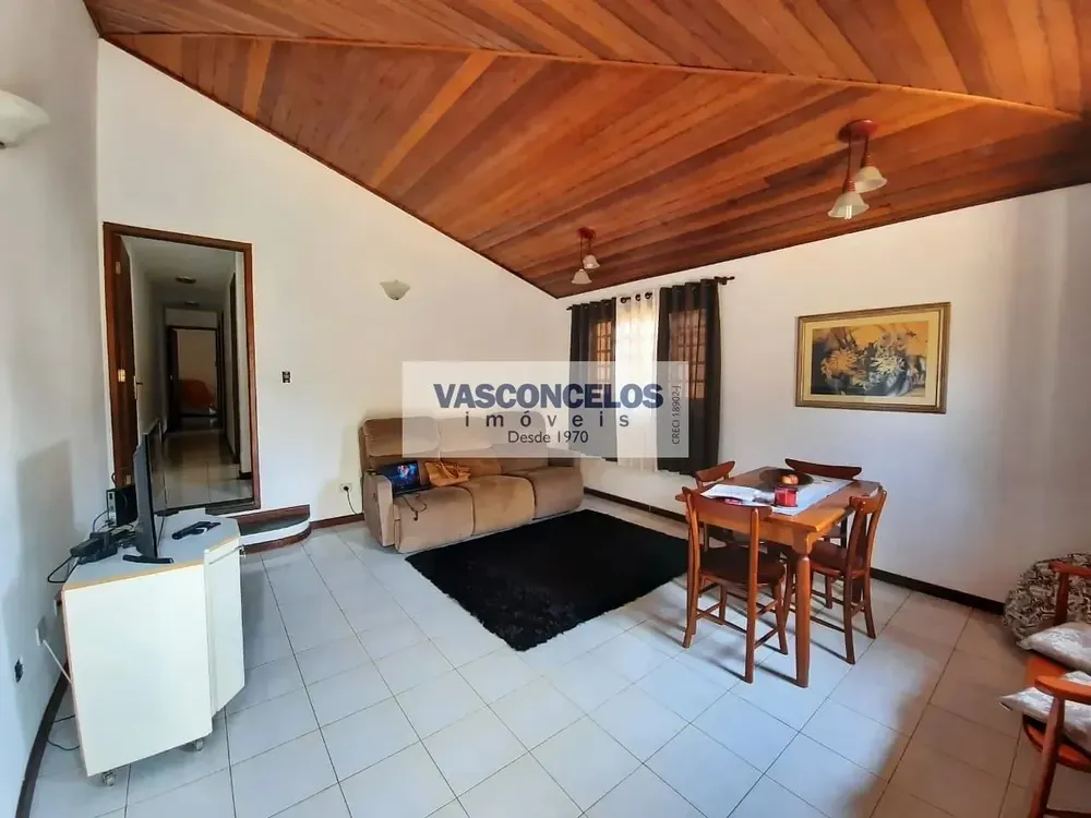 Casa, 4 quartos, 102 m² - Foto 1
