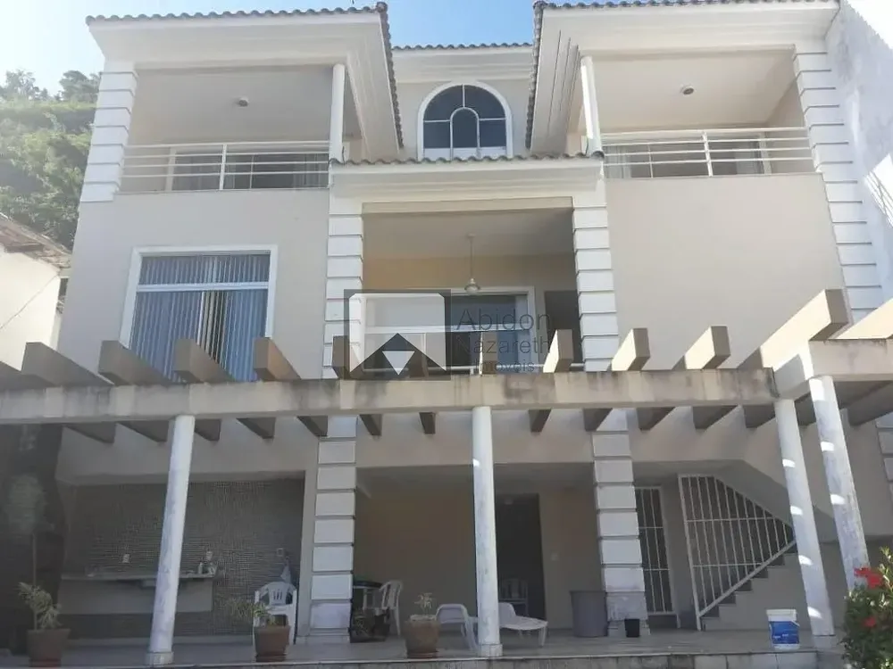 Casa, 4 quartos, 270 m² - Foto 2