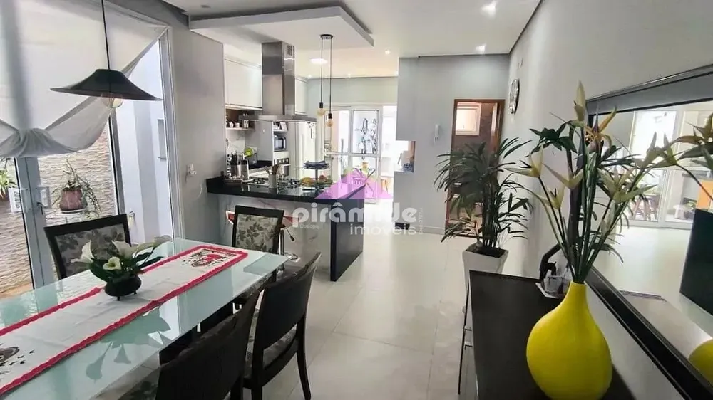 Casa, 3 quartos, 162 m² - Foto 2