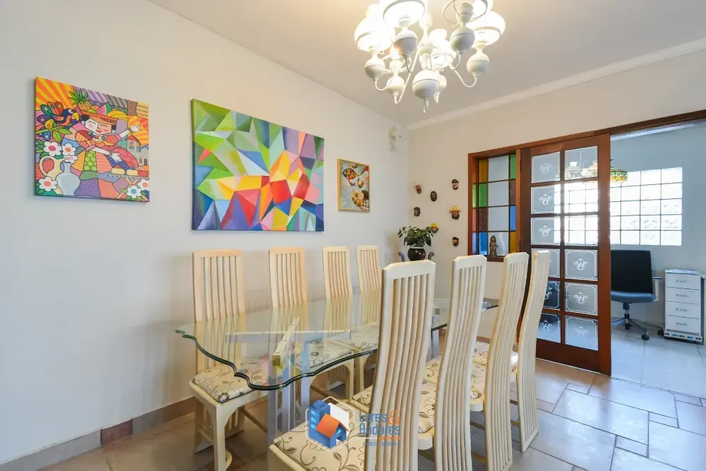 Casa, 4 quartos, 275 m² - Foto 1