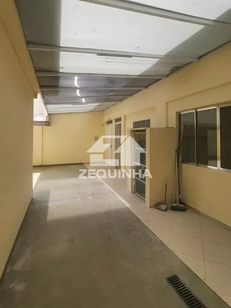 Loja-Salão, 327 m² - Foto 1