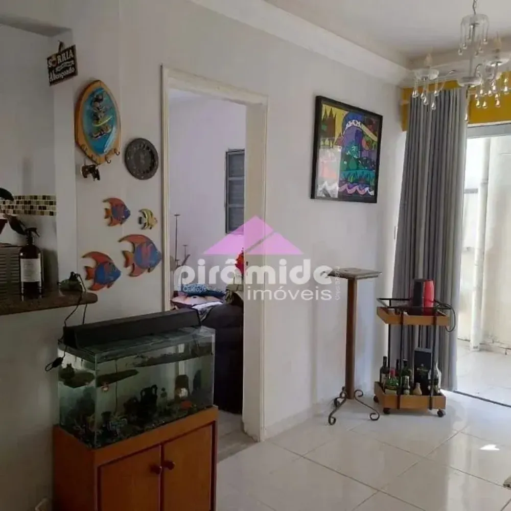 Casa, 3 quartos, 180 m² - Foto 1