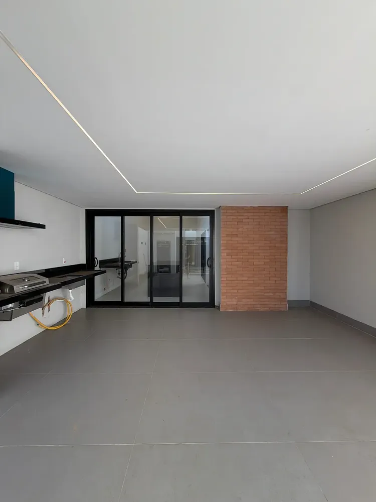 Casa, 3 quartos, 141 m² - Foto 2