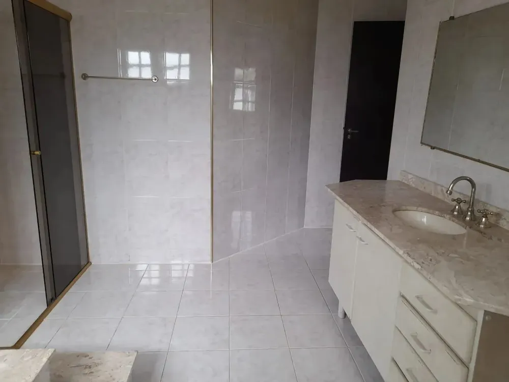 Casa, 3 quartos, 210 m² - Foto 8