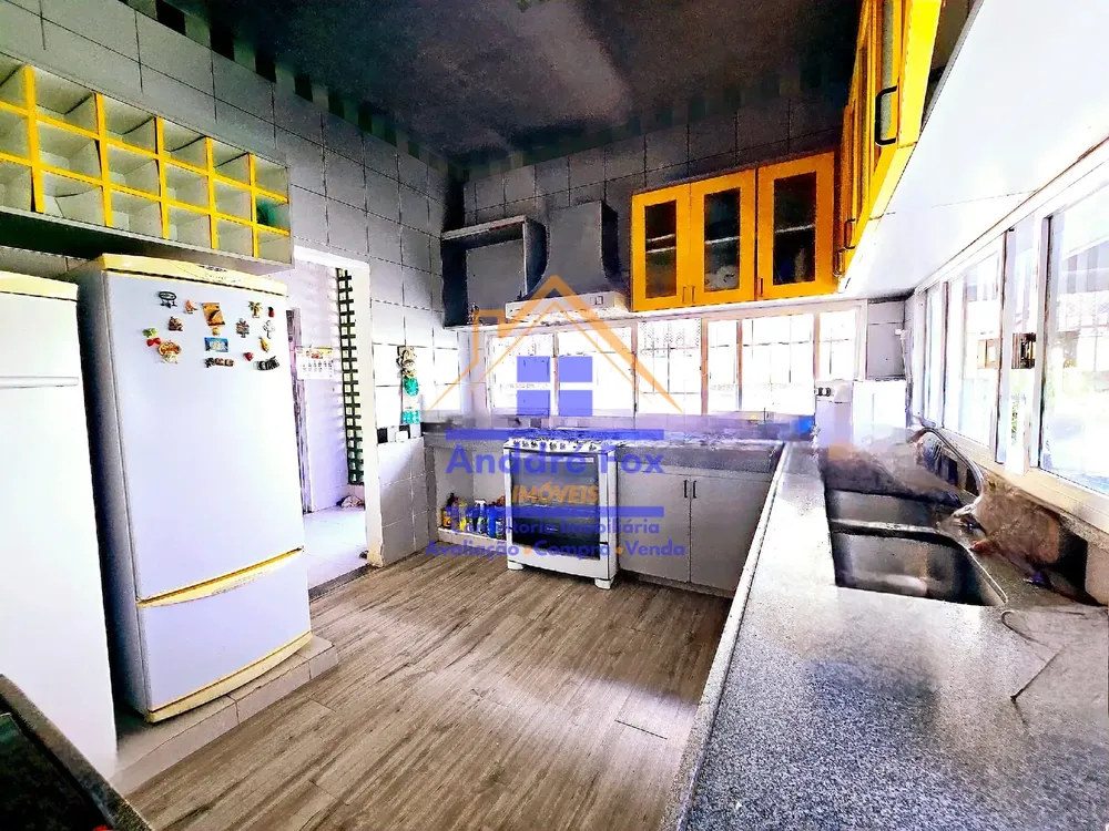 Casa, 5 quartos, 215 m² - Foto 31