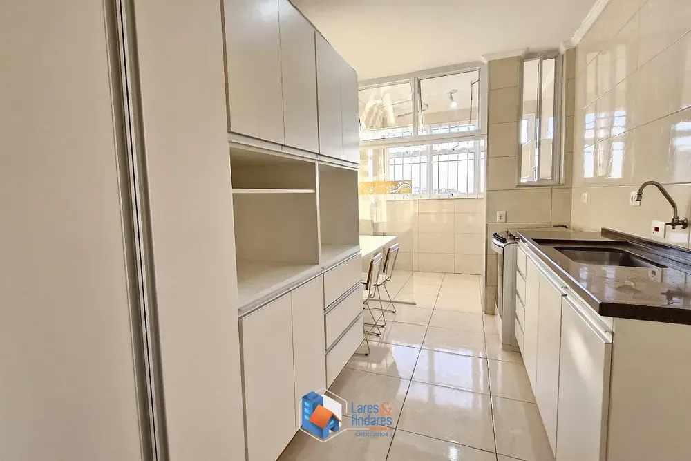 Apartamento, 2 quartos, 70 m² - Foto 2