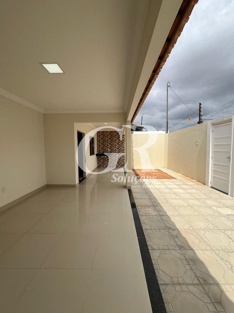 Casa à venda com 3 quartos, 140m² - Foto 1