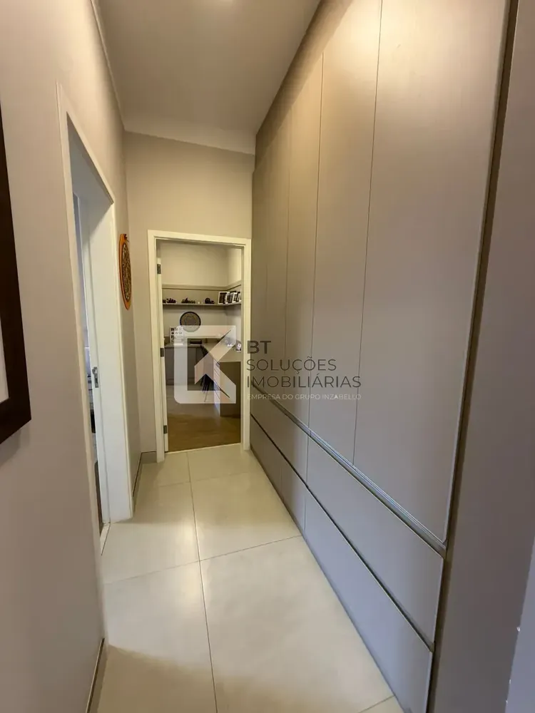 Casa, 4 quartos, 350 m² - Foto 1