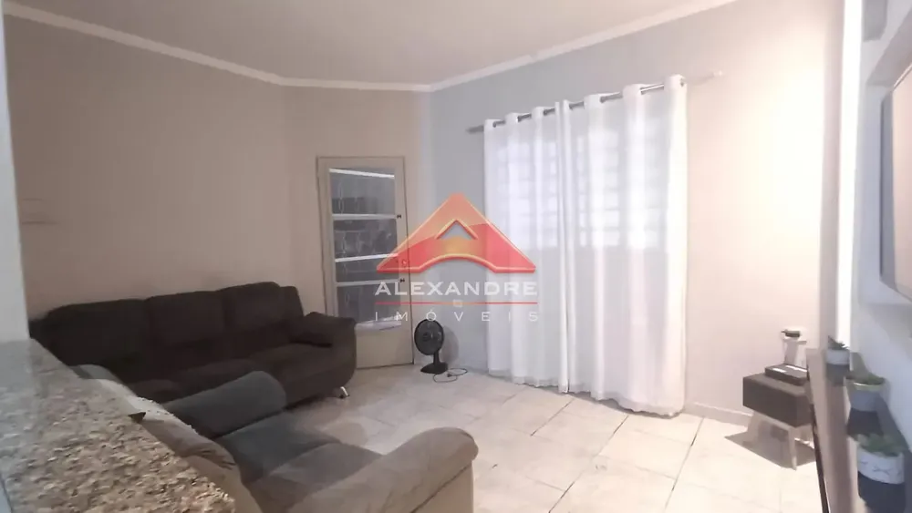 Casa, 3 quartos, 63 m² - Foto 1
