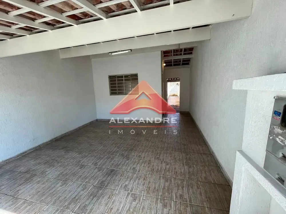 Casa, 3 quartos, 131 m² - Foto 1