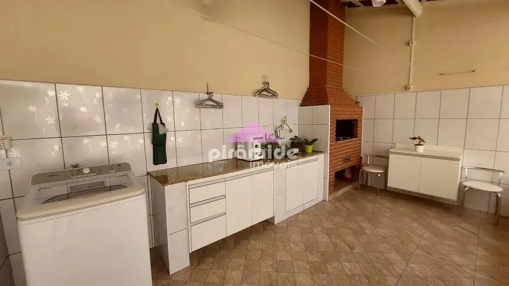 Casa, 3 quartos, 204 m² - Foto 5