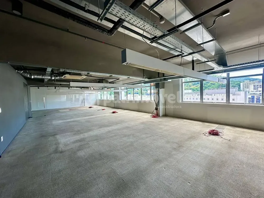 Sala-Conjunto, 716 m² - Foto 1
