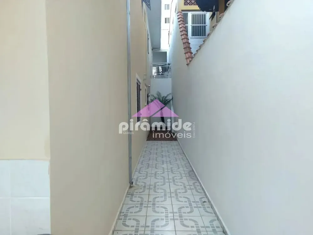Casa, 3 quartos, 138 m² - Foto 3