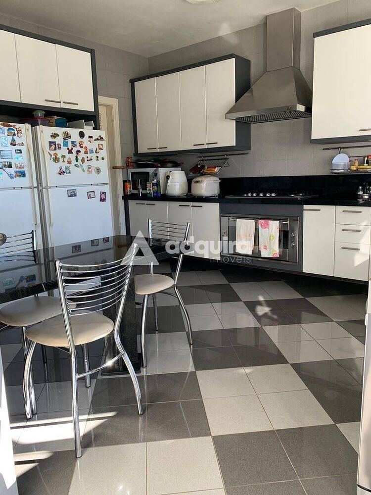 Casa à venda e aluguel com 1 quarto, 770m² - Foto 4