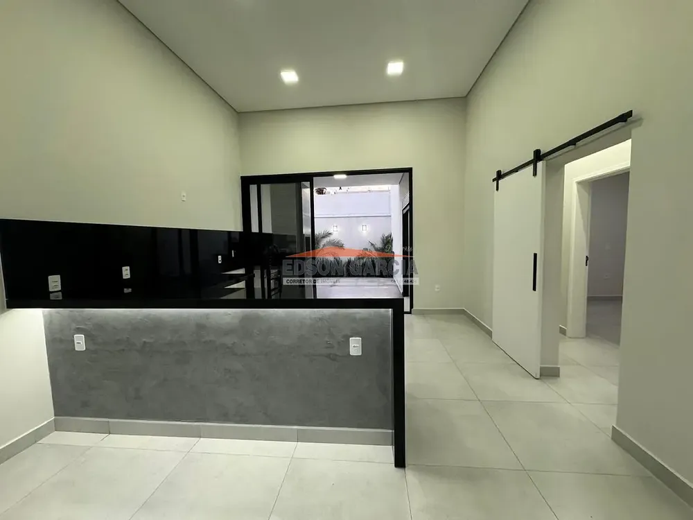 Casa, 3 quartos, 135 m² - Foto 1