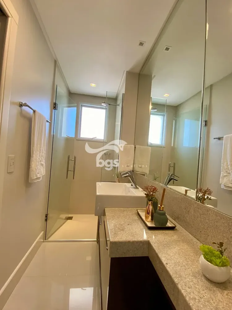 Apartamento, 4 quartos, 237 m² - Foto 1
