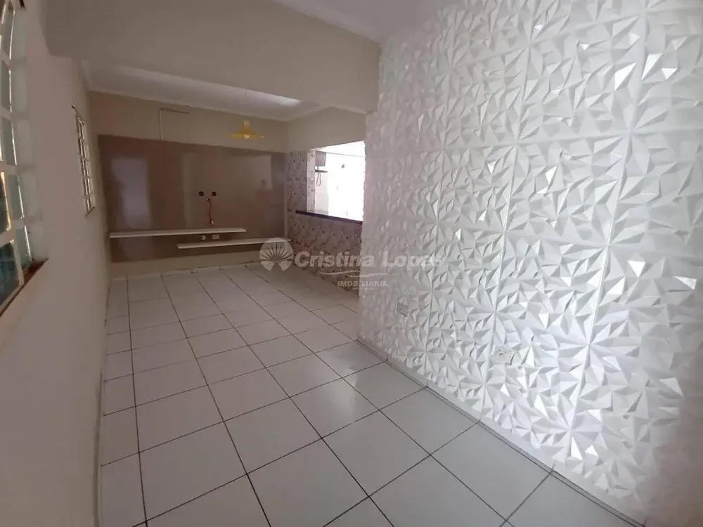 Casa, 3 quartos, 107 m² - Foto 2