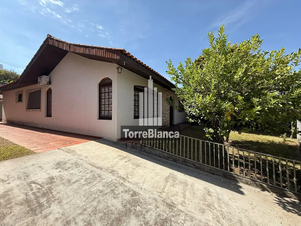 Casa, 3 quartos, 185 m² - Foto 1
