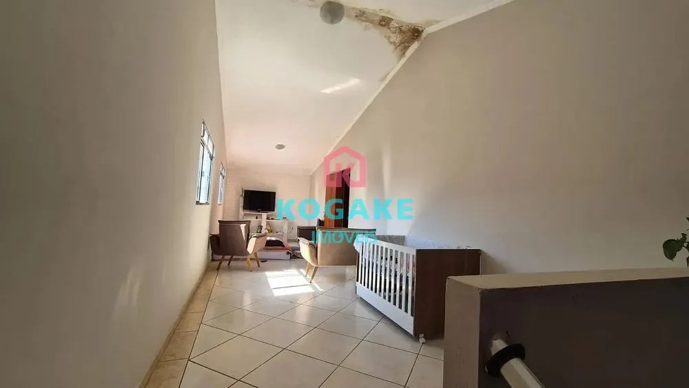 Casa, 4 quartos, 205 m² - Foto 4