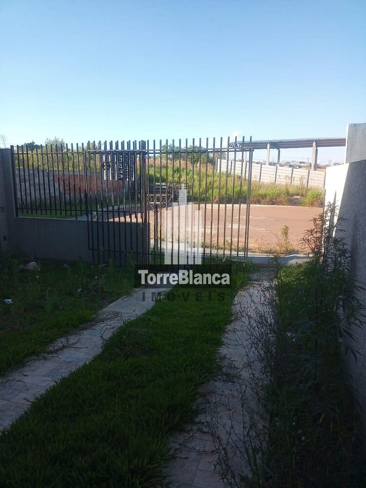 Casa à venda com 3 quartos, 85m² - Foto 2