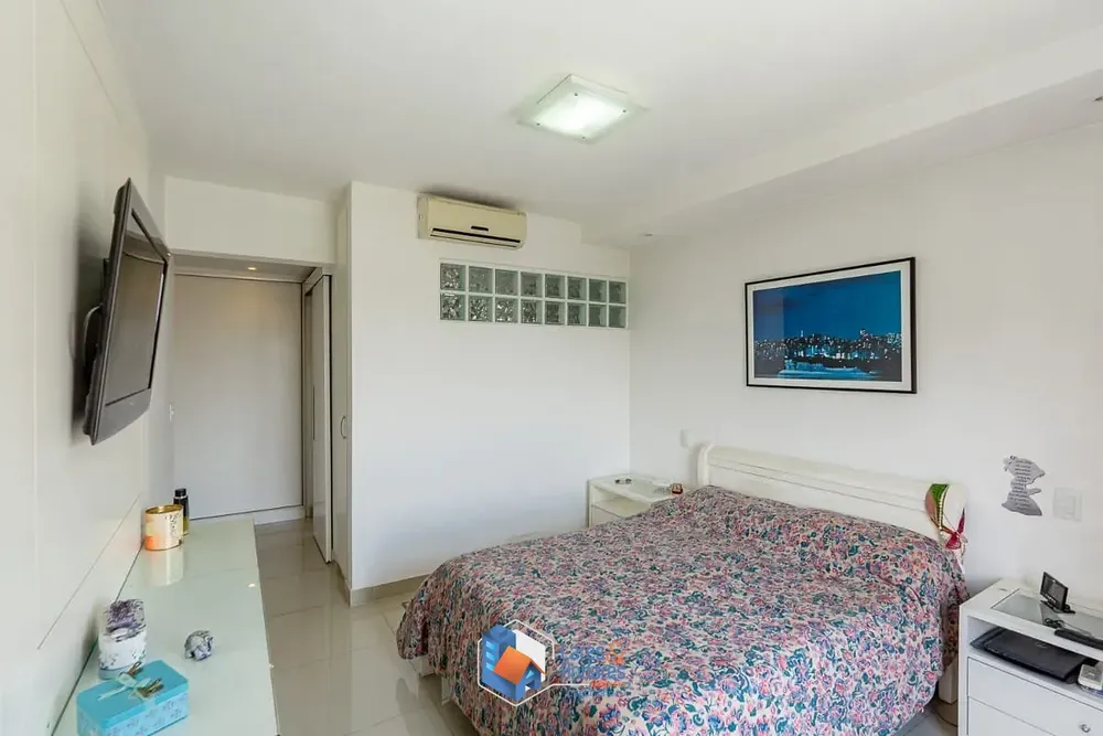 Apartamento, 3 quartos, 177 m² - Foto 1