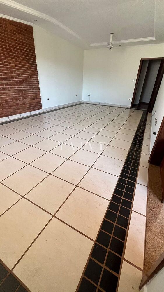 Casa à venda e aluguel com 1 quarto, 430m² - Foto 6