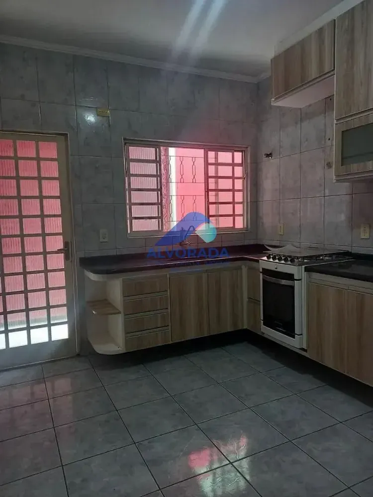 Casa, 3 quartos, 127 m² - Foto 1