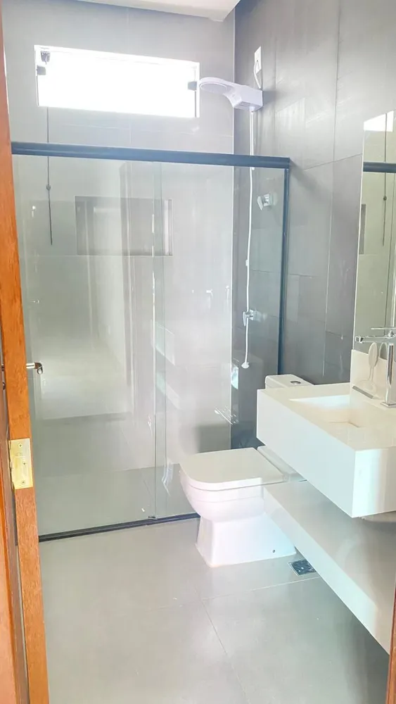 Casa, 3 quartos, 240 m² - Foto 1