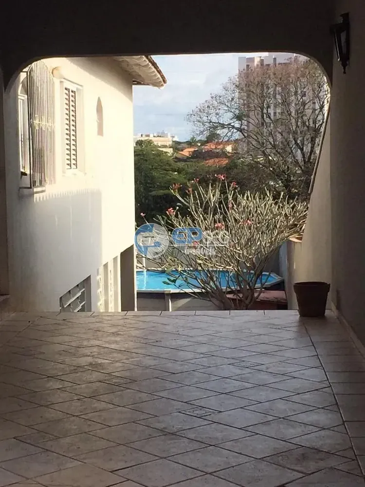 Casa, 3 quartos, 245 m² - Foto 2