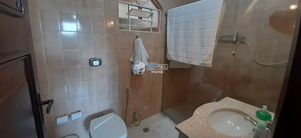 Casa, 3 quartos, 245 m² - Foto 6
