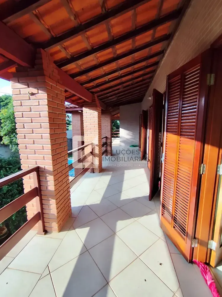 Chácara, 3 quartos, 1233 m² - Foto 1