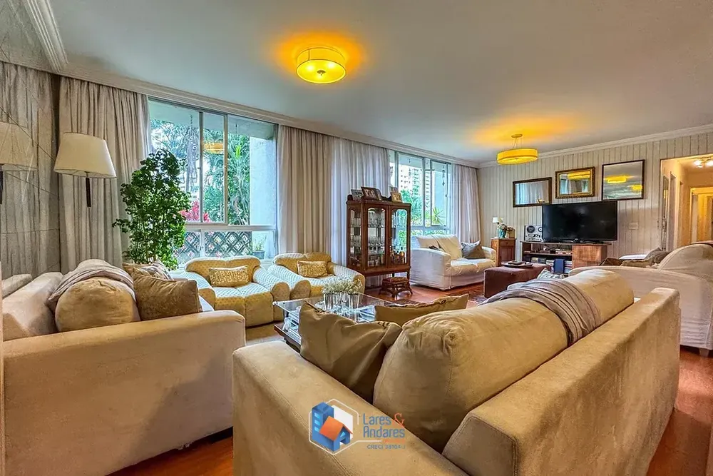 Apartamento, 3 quartos, 155 m² - Foto 1