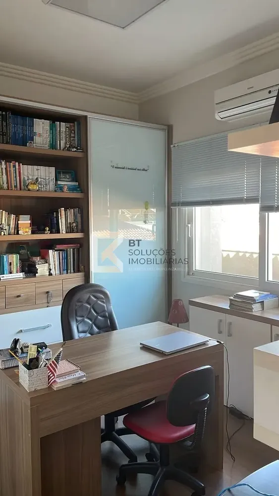 Casa, 4 quartos, 10 m² - Foto 1